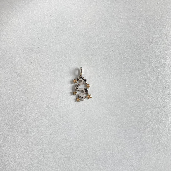 流れる星空のペンダント　スター　銀製　オリジナル一点物 4枚目の画像