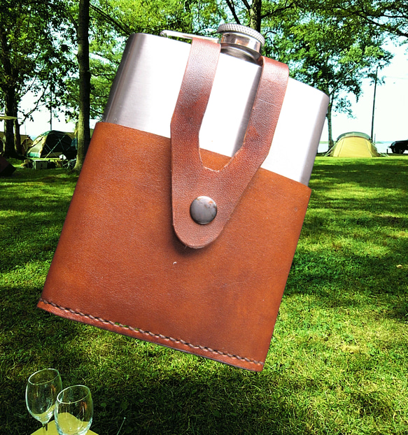 スキットル付き 割れないウヰスキーボトルケース キャンプ 名前刻印