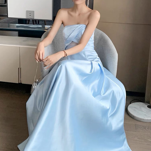 サテン チューブトップ ライトブルーウエディングドレス 二次会 ドレス  