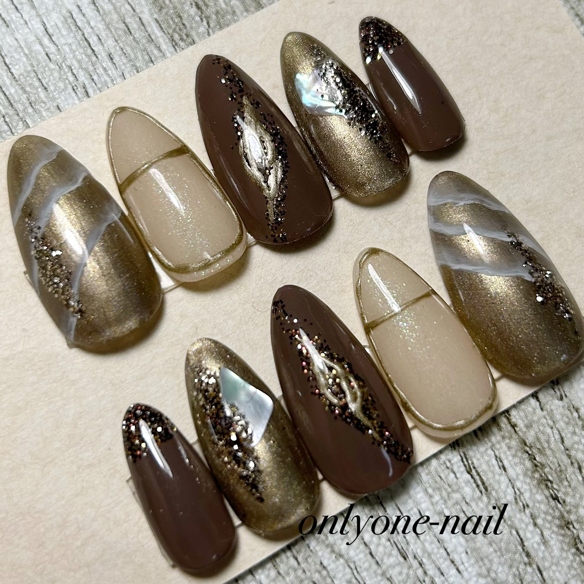 【サイズオーダー用】ニュアンスネイル　ネイルチップ ブラウン サイズオーダー用】ニュアンスネイル ブラウン カフェラテ