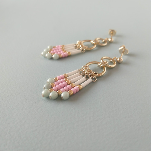 ビーズ タッセルフリンジ ピンク × ミント ピアス イヤリング ピアス 