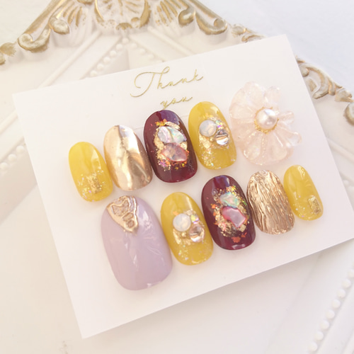 前撮りや振袖に◇マスタードイエロー黄色とボルドーとぷっくりフラワー  