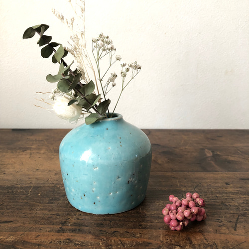 ツヤあり水色の一輪挿し 一輪挿し・花瓶・花器 こまもん工房 通販