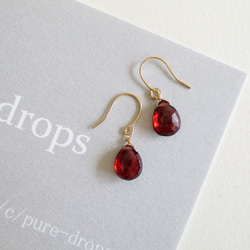 K18 ガーネット　　ピアス　　ドロップ型 楽天市場】k18yg ガーネット ドロップ ピアス スタッド 大粒 1月誕生石