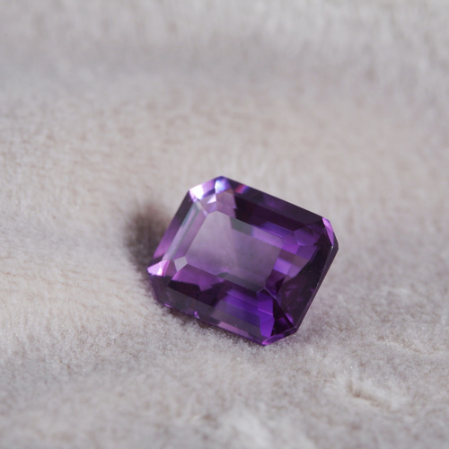宝石質アメジスト ルース 1点もの 訳あり お得 a 天然石 天然石通販  