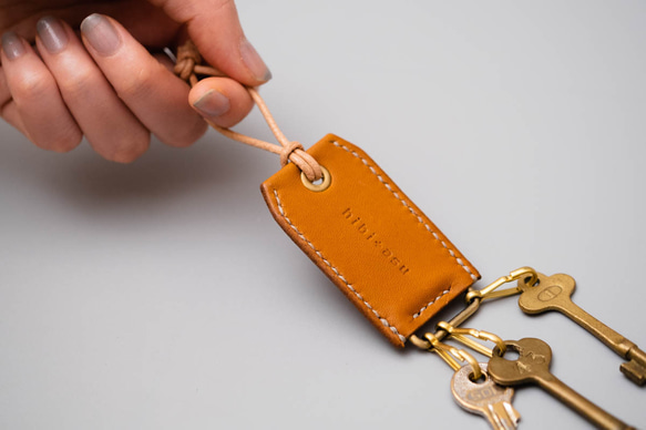 TAG KEY HOLDER_キャメル 10枚目の画像