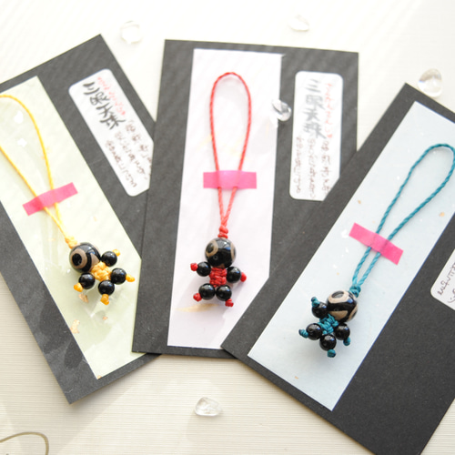 三眼天珠・めだまちゃんお守り その他アクセサリー うさぎ 通販