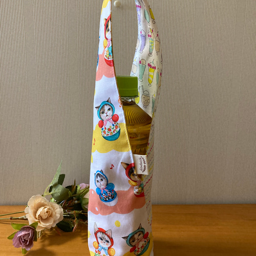 フ*ー様 ハンドメイド❤️コヤンイサムチョン大きめバニティポーチ！フリー出品です ポーチ コヤンイサムチョン - メルカリ