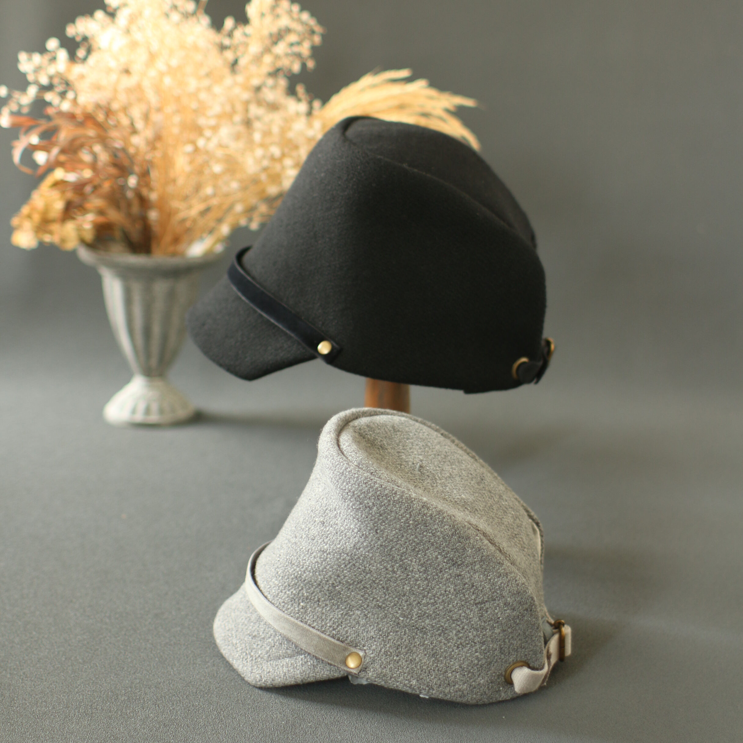 ウールキャップ　キッズ【 グレー 】冬の帽子