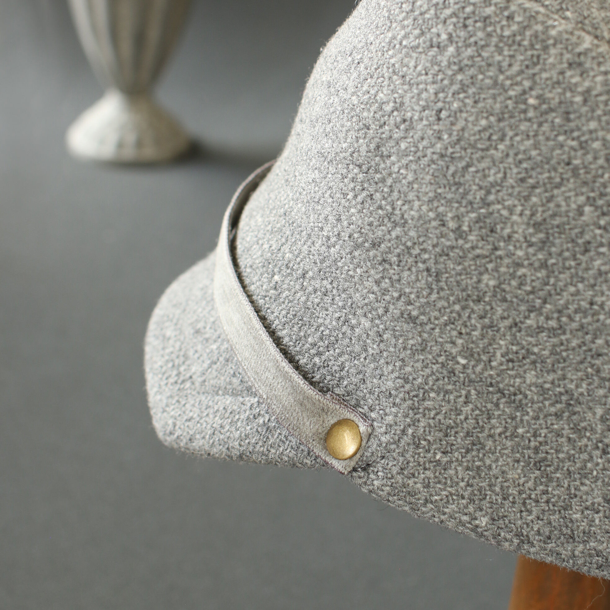 ウールキャップ　キッズ【 グレー 】冬の帽子