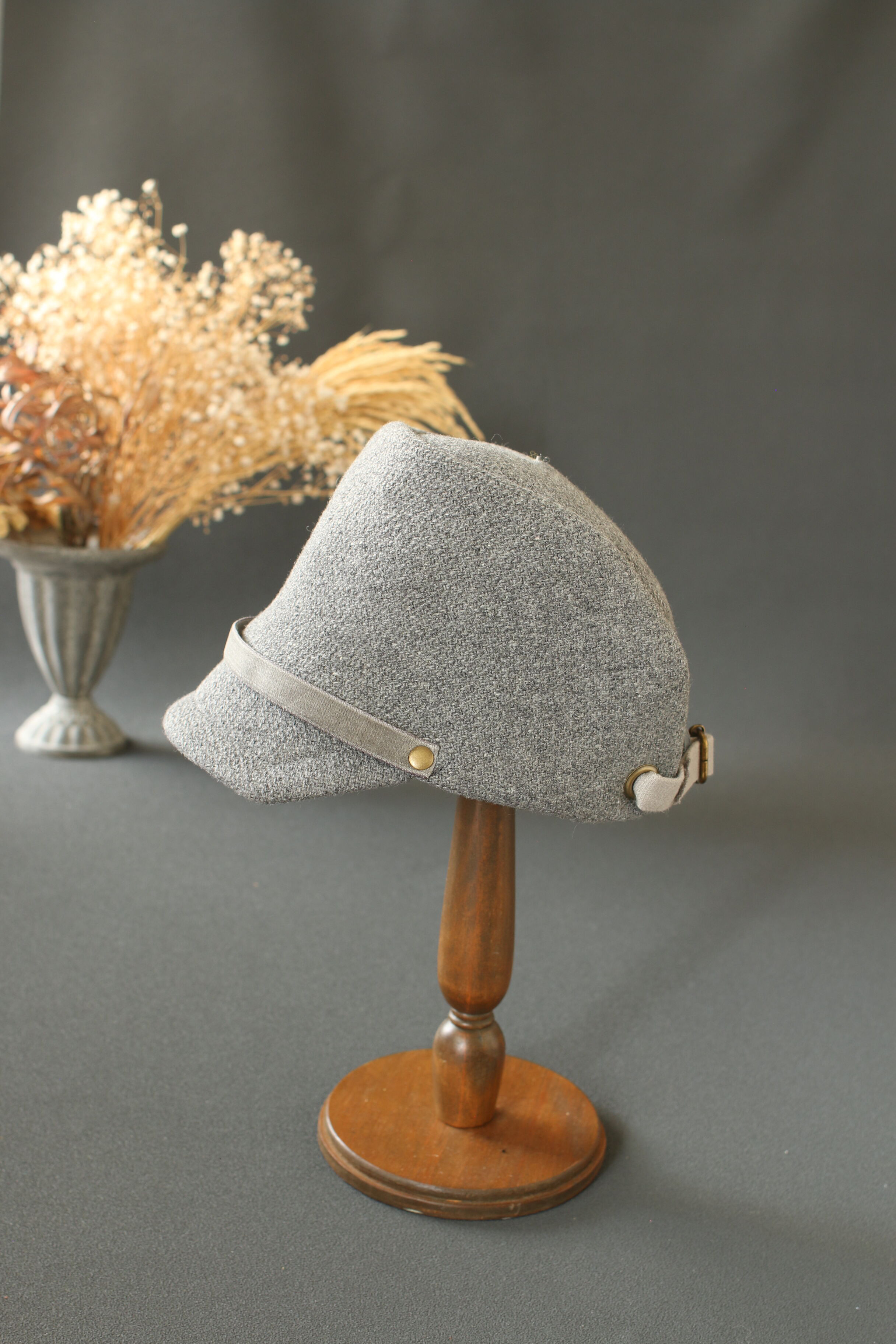 ウールキャップ　キッズ【 グレー 】冬の帽子