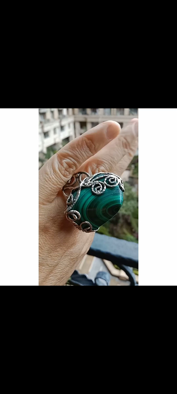 孔雀石手工銀戒純銀戒指 ~ 「漣漪」~Malachite Silver Ring 第3張的照片