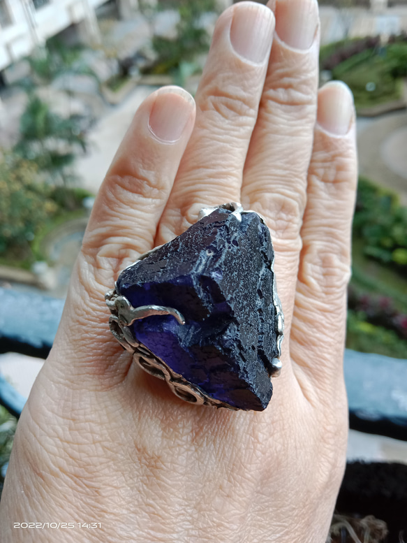 螢石金字塔原礦手工銀戒純銀戒指~ 「堡壘」~ Fluorite Mineral Silver Ring 第12張的照片