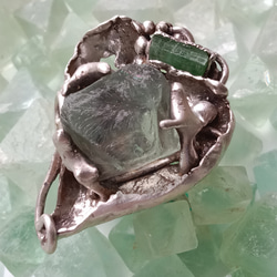 螢石八面體原礦手工銀戒純銀戒指~ 「Follow Your Heart」~ Fluorite Silver Ring 第4張的照片