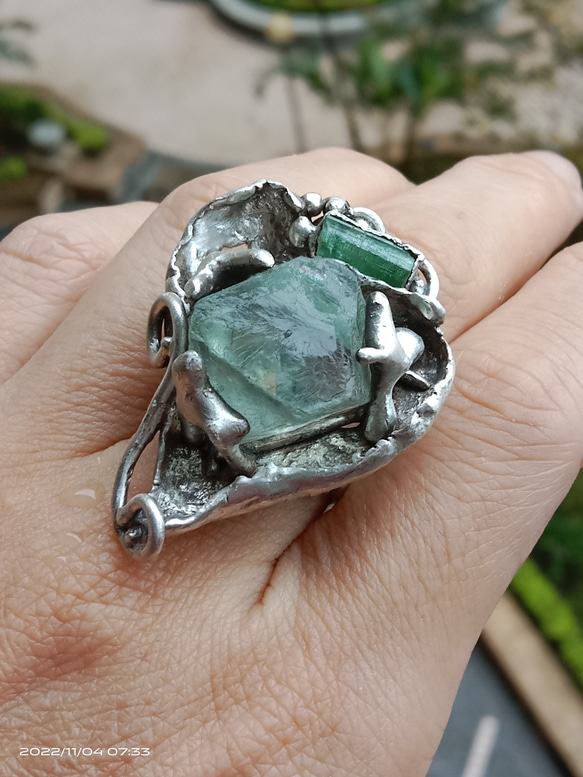 螢石八面體原礦手工銀戒純銀戒指~ 「Follow Your Heart」~ Fluorite Silver Ring 第2張的照片