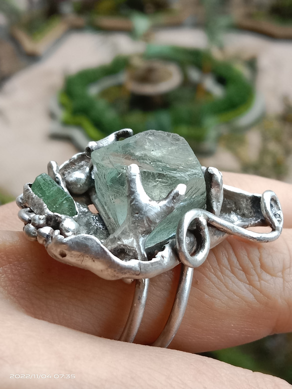 螢石八面體原礦手工銀戒純銀戒指~ 「Follow Your Heart」~ Fluorite Silver Ring 第11張的照片