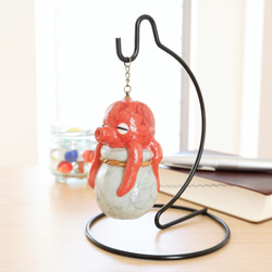 和紙インテリア／和紙で色付けした置物(吊り飾り)／『タコ in たこ壺