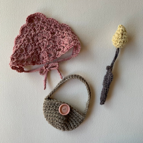 かぎ針編み　うさぎのあみぐるみ　編みぐるみ　編み物　編物　うさぎ  ロップイヤー　たれ耳うさぎ 5枚目の画像
