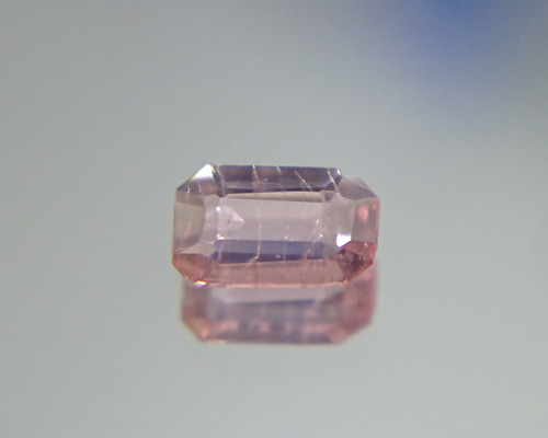 1728 1.6ct アキシナイト ブルー 