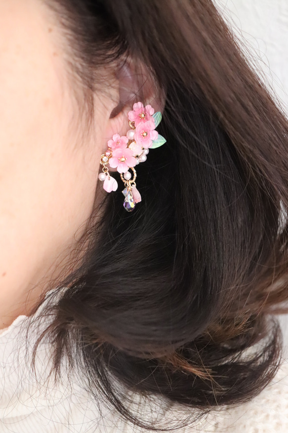 櫻花Shararin*bijou 耳夾(雙耳) 鮮花、禮物、粉紅色、日式服裝、日式服裝 第2張的照片