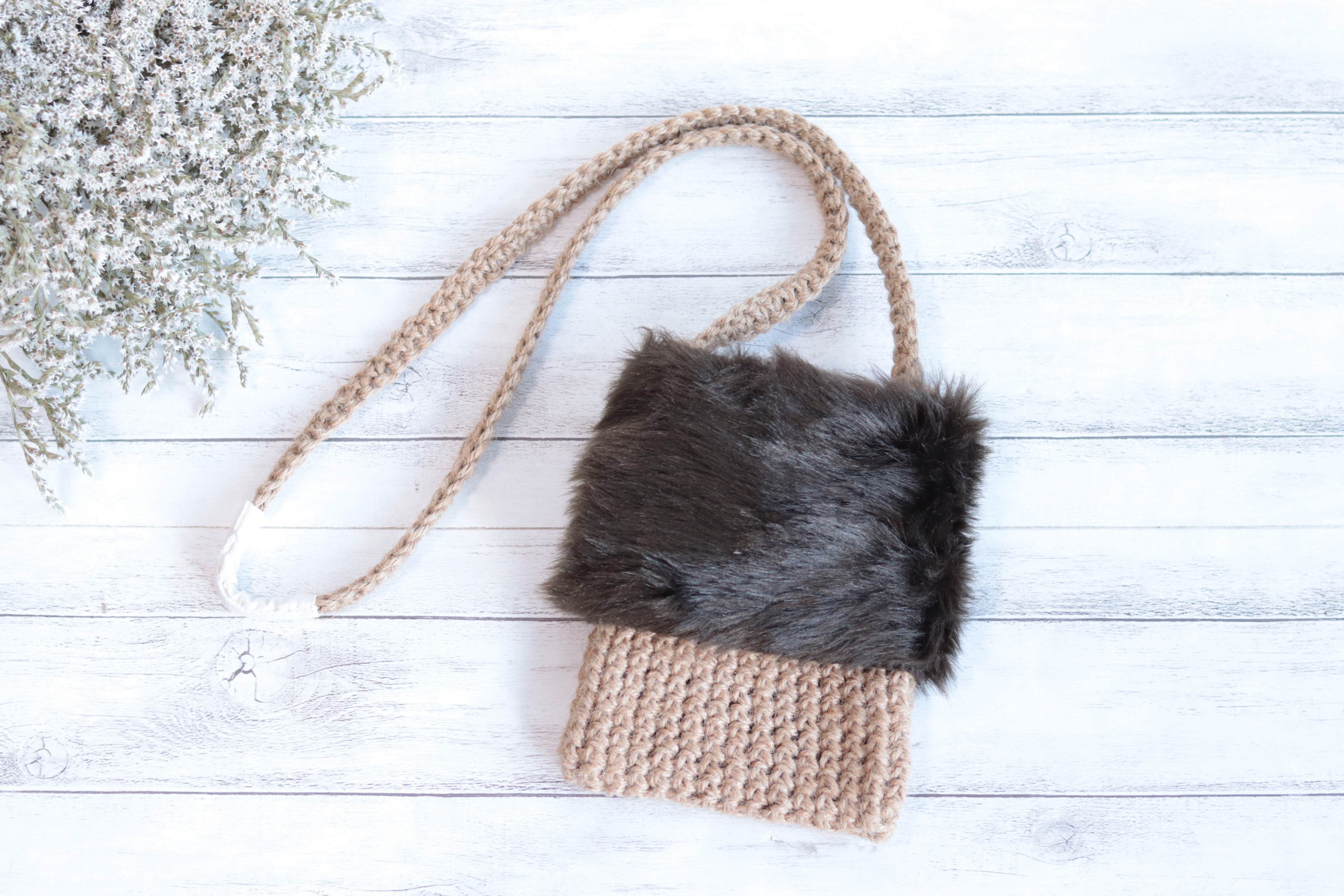 【通年使える２way】麻ひもスマホショルダーバッグ(ポシェット)&取り外しエコファー付＊国産JUTE100%