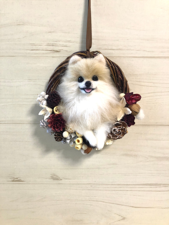 羊毛フェルト　ポメラニアン　ブラック 羊毛フェルトでブラックタンのポメラニアンを制作中です🎶⁡ 1つ目は