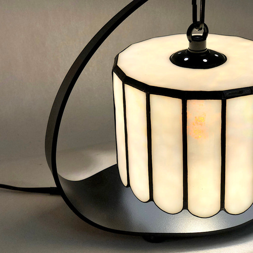 ステンドグラスランプ（シルクホワイト イリデセント）ささ舟型鉄