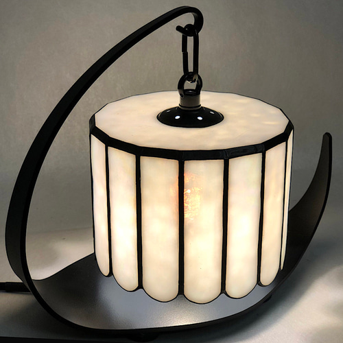 ステンドグラスランプ（シルクホワイト イリデセント）ささ舟型鉄