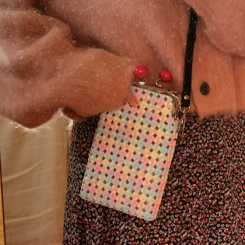 縦サイズ変更可能❣️あめ玉口金(10.5cm)のがま口スマホショルダー