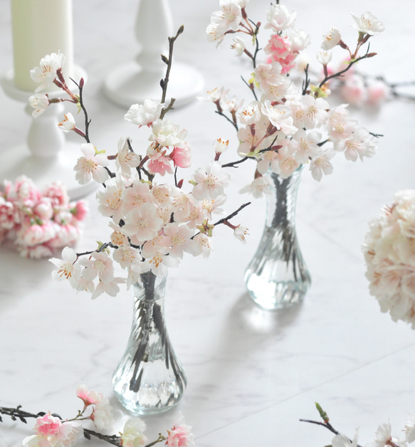 八重桜が美しい、桜のウォーターアレンジ 「再販」春　フラワー 1枚目の画像