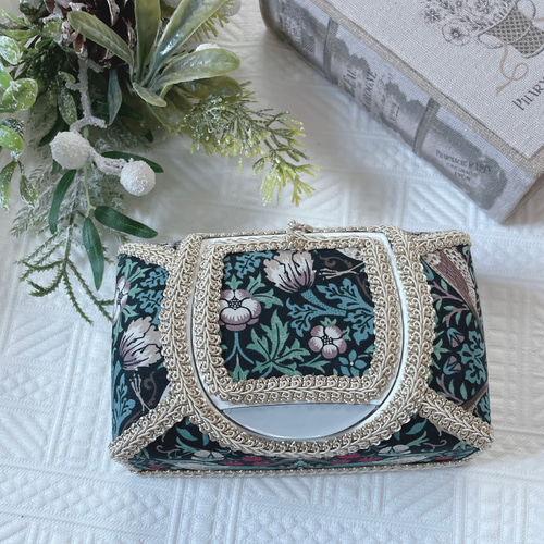 いちご泥棒 ウィリアムモリス ウェットティッシュティッシュケース