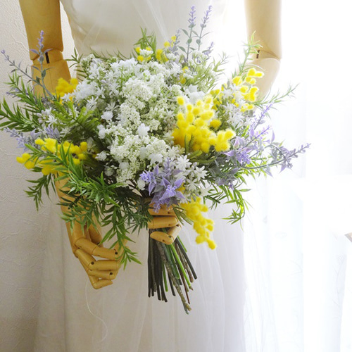 受注商品・再販]・ミモザ・ラベンダー・かすみ草・造花・クラッチ