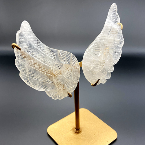 1022115 天然水晶✨天使の羽、2個セット9.9*18ミリ