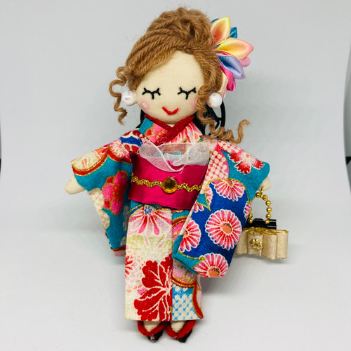 ドールチャーム　バックチャーム　ハンドメイド　人形 ハンドメイド ドールチャーム 着物 ☆リボンバッグ ⭐️虹色髪飾り