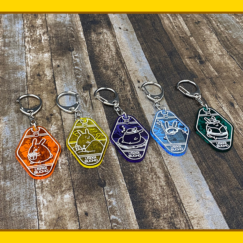 ARUZE GROUP ガッツだ森の石松　クリスタルキーホルダー　非売品 最大80％OFF - 『在庫ロス売買マーケット』 ARUZE 非売品
