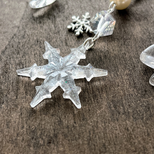 雪の結晶キーホルダー / レジン / 雪 その他アクセサリー 華昇