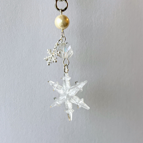 雪の結晶キーホルダー / レジン / 雪 その他アクセサリー 華昇 雪の結晶キーホルダー / レジン / 雪 その他アクセサリー 華昇