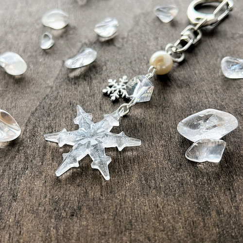 雪の結晶キーホルダー / レジン / 雪 その他アクセサリー 華昇