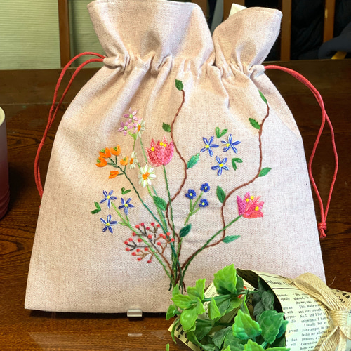 桃色花束巾着袋 巾着袋 桃屋ぴちこ 通販 15242776｜Creema(クリーマ