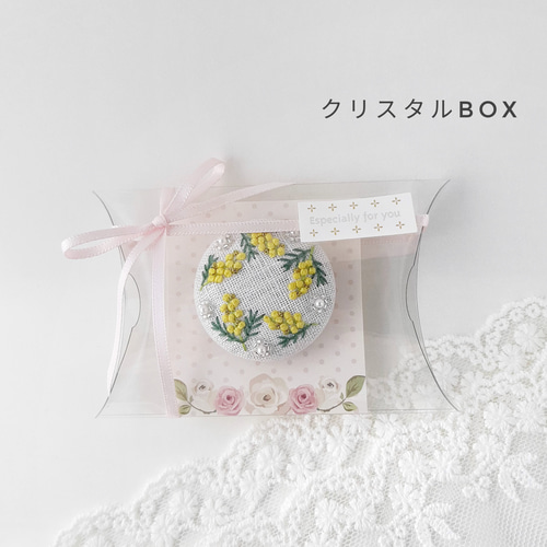 ビオラ刺繍ブローチ くるみボタンブローチ ブローチ HISAYORI 通販