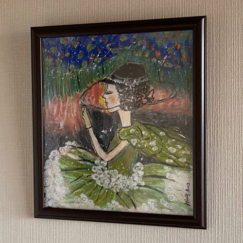 絵画 。壁掛け絵【夜光の蛍の火とピンクの花の海、緑のドレスを着た神秘的な少女】 絵画 。壁掛け絵【夜光の蛍の火とピンクの花の海、緑のドレスを着た