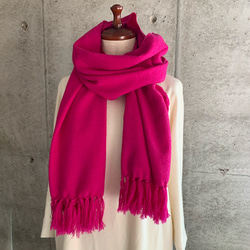 彩色覆盆子粉色羊毛圍巾 第1張的照片