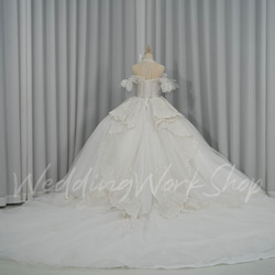 輝きな光彩を放つ 高級ウェディングド  レスオーダーメイド 手縫いスパンコール・真珠 華やかな引き裾  結婚式G083 2枚目の画像