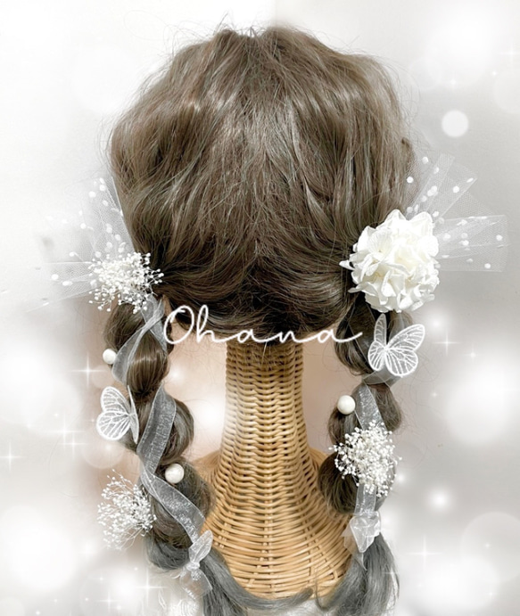 髪飾り　❤︎ガーリーなヘッドドレス❤︎  卒業式　成人式　結婚式　七五三　振袖　袴　和装　ウェディング　蝶々飾り付 1枚目の画像