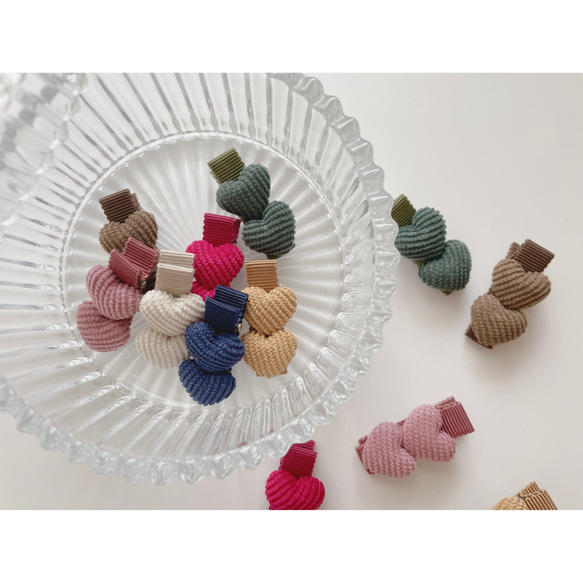 corduroy clip   キッズ　ベビー　出産祝い　ギフト　プレゼント　ヘアクリップ　ヘアアクセサリー　ピン 1枚目の画像