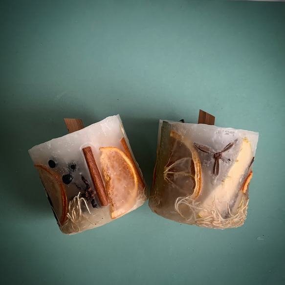 少し小さめ　木芯　ボタニカルキャンドル　木の実　フィグいちじくの香り　スターアニス　オレンジ、アップル森のキャンドルS 4枚目の画像