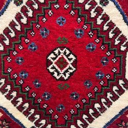 ヤラメ絨毯【40×40】No.13　トライバルラグ・民族系・部族・チェアマット・ベンチ 3枚目の画像