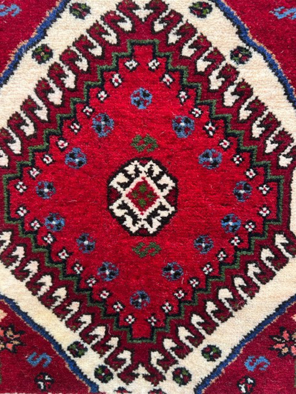 ヤラメ絨毯【40×40】No.13　トライバルラグ・民族系・部族・チェアマット・ベンチ 3枚目の画像