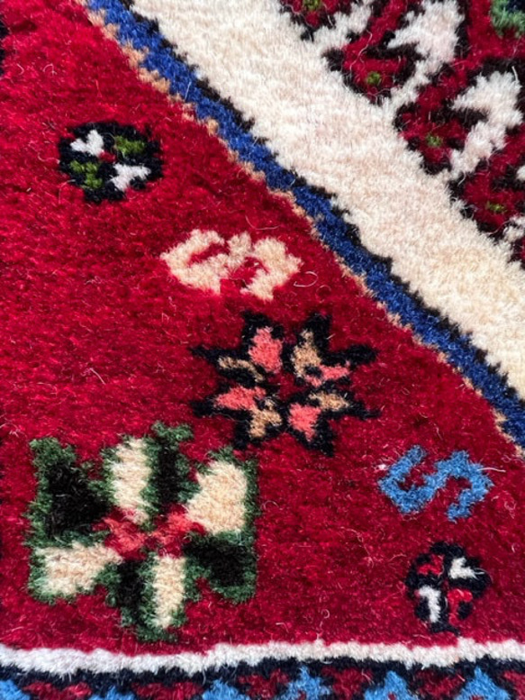 ヤラメ絨毯【40×40】No.13　トライバルラグ・民族系・部族・チェアマット・ベンチ 6枚目の画像