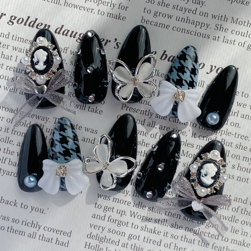 カメオとチュールリボンのネイルチップ ネイルチップ（つけ爪） ネイル  